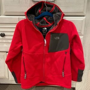 Boy’s fleece hooded jacket